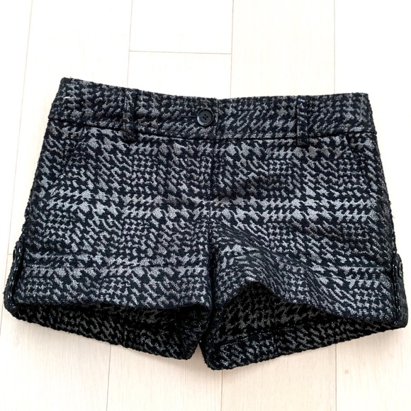 Black Silver Metallic Houndstooth Cuffs Shorts Pockets Size 00 XS Wool Blend NWT - Picture 1 of 7